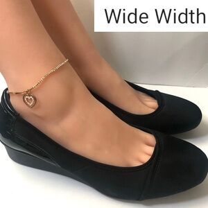 SALE 🔥 12W WIDE WIDTH Solid Black & Patent Leather Slip On Round Toe Wedge Pumps